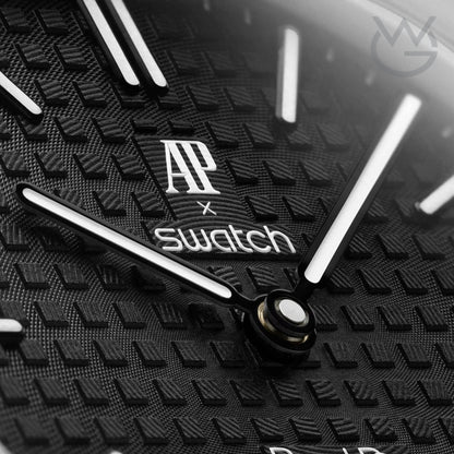 SWATCH x AP – OCHO NEGRO