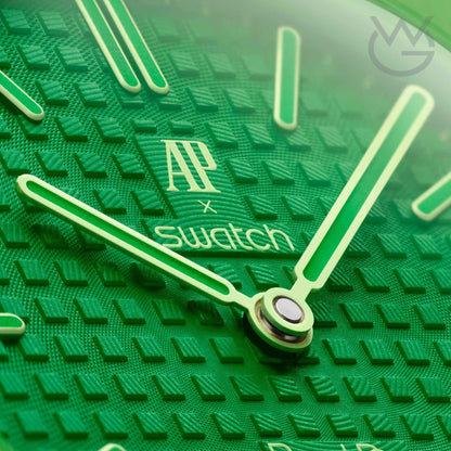 SWATCH x AP – GREEN EIGHT