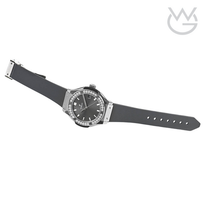 Hublot Classic Fusion Ladies Watch – Racing Grey & Diamond Detail - View 4