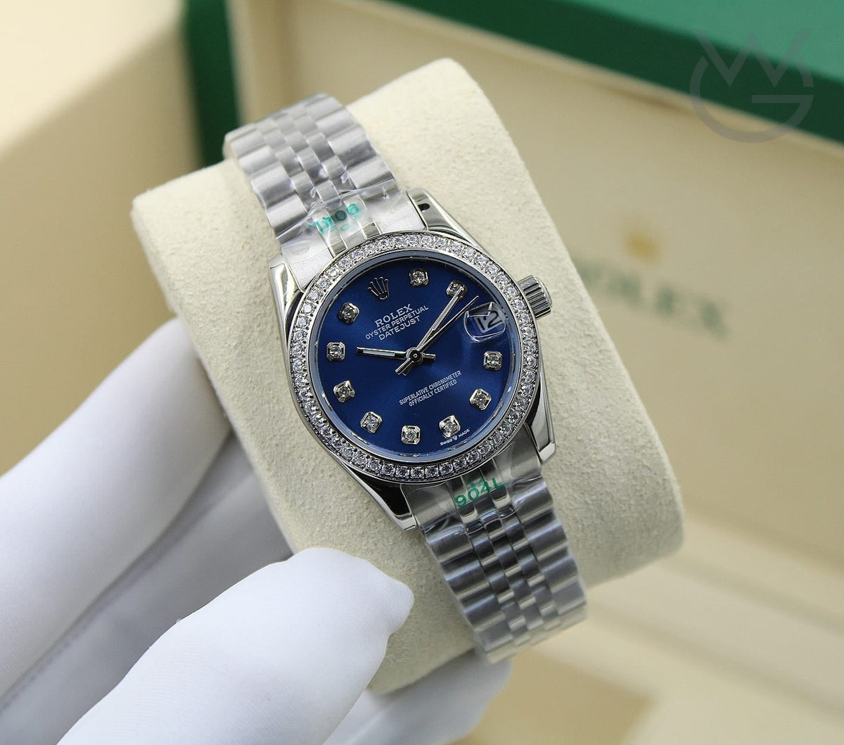 Rolex Lady-Datejust – Blue Dial & Diamond Detail - View 5