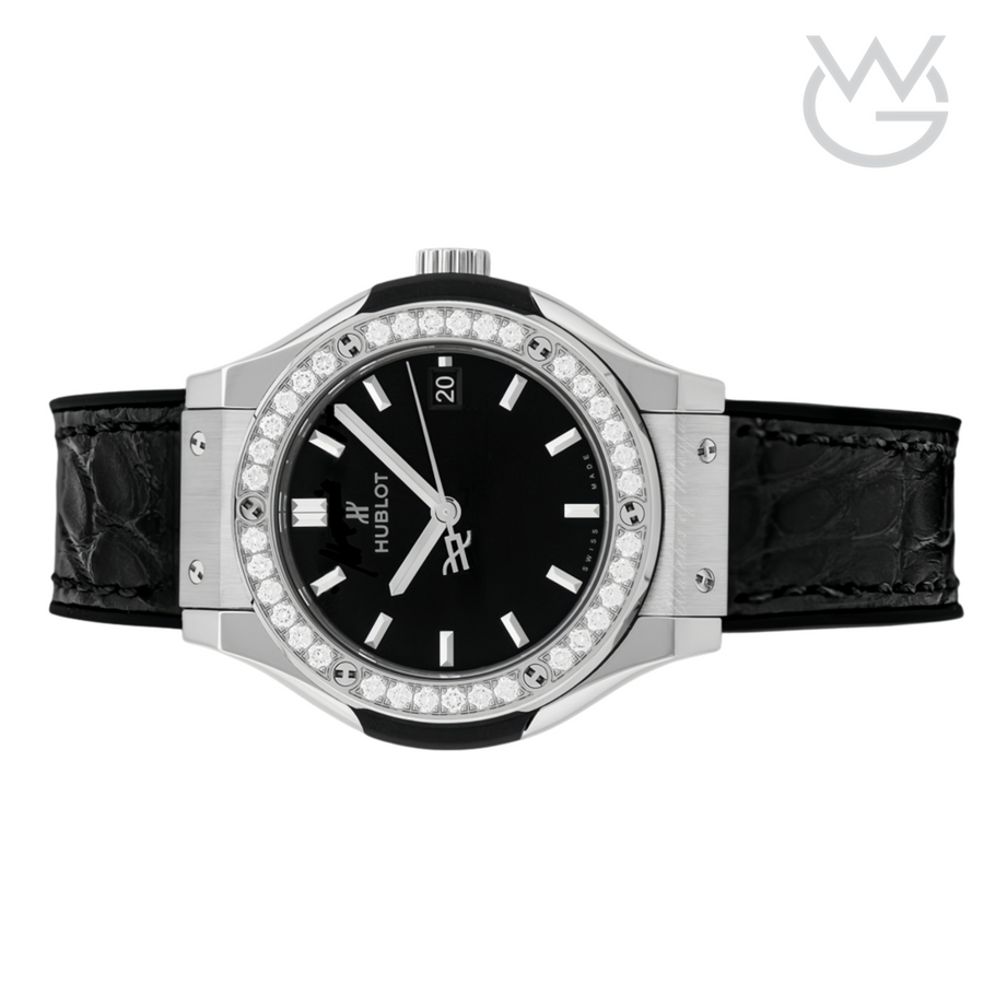 Hublot Classic Fusion Ladies Watch – Black Dial & Diamond Detail - View 2
