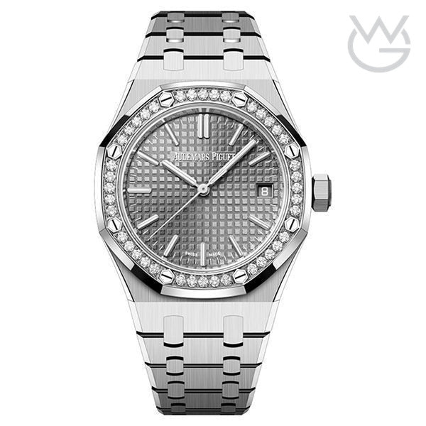 Audemars Piguet Royal Oak – Silver Grey Dial