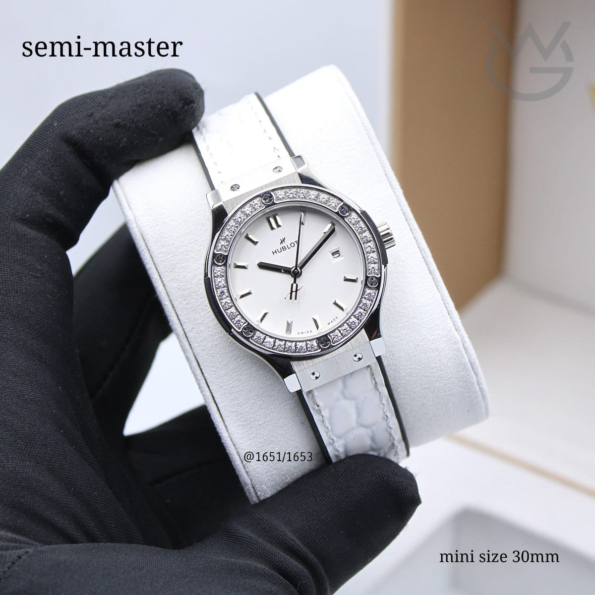 Hublot Classic Fusion Ladies Watch – White Dial & Diamond Detail - View 4