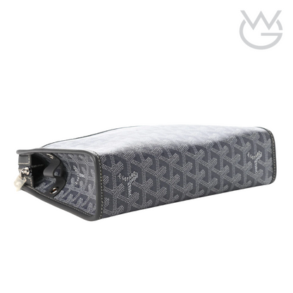 Goyard Toiletry Pouch Grey - View 3