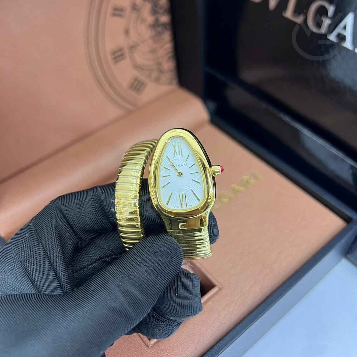 Bvlgari Serpenti Tubogas – Snake-Head Case