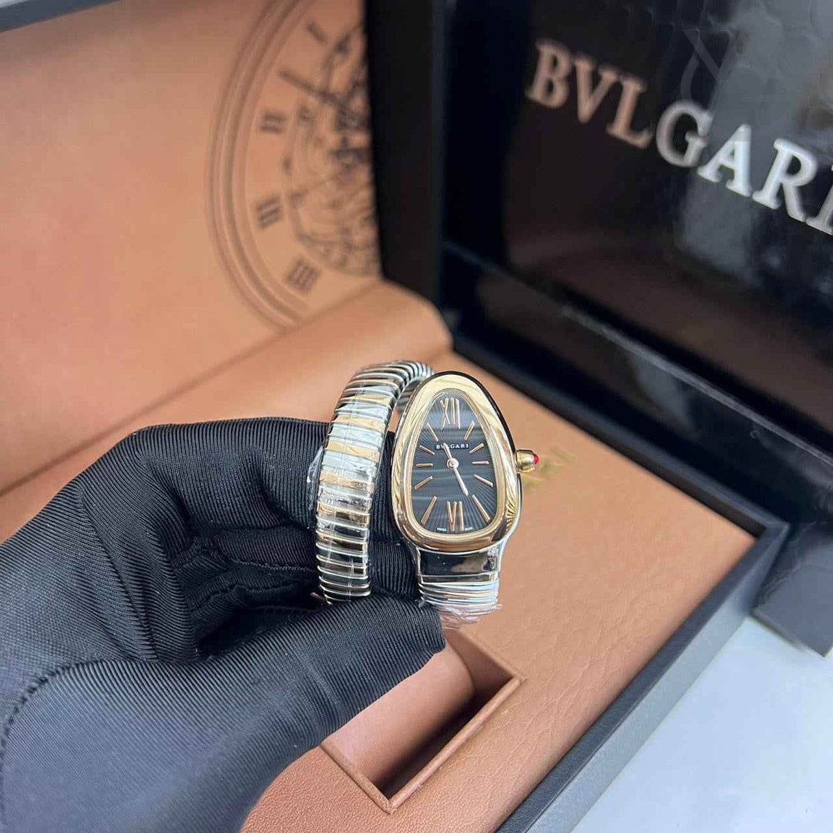 Bvlgari Serpenti Tubogas – Two-Tone Black Dial
